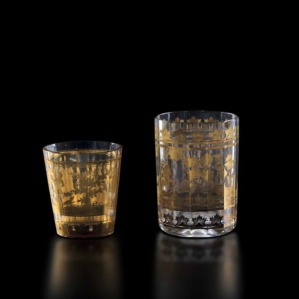 Due bicchieri <BR>Boemia, 1730-1740 e XIX secolo  - Asta Maioliche e Porcellane - Associazione Nazionale - Case d'Asta italiane