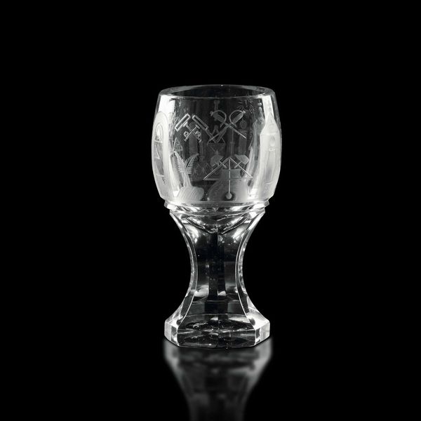 Calice con motivi massonici<BR>Boemia, XIX o inizio XX secolo  - Asta Maioliche e Porcellane - Associazione Nazionale - Case d'Asta italiane