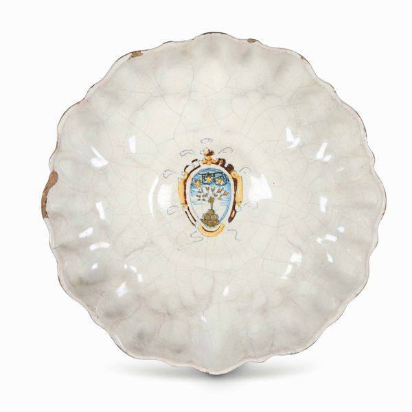 Coppa<BR>Faenza, Bottega di Francesco Mezzarisa, 1570-1580<BR>  - Asta Maioliche e Porcellane - Associazione Nazionale - Case d'Asta italiane