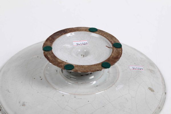 Alzatina<BR>San Quirico dOrcia, XVII secolo<BR>  - Asta Maioliche e Porcellane - Associazione Nazionale - Case d'Asta italiane