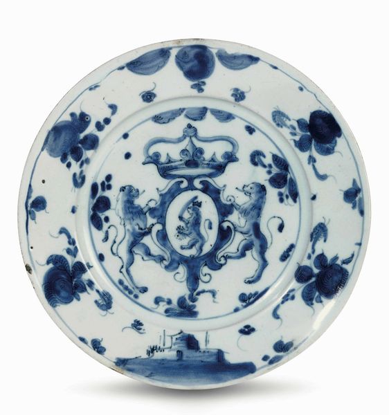 Piatto<BR>Savona, Manifattura Chiodo-Peirano, verso la fine del XVII secolo<BR>  - Asta Maioliche e Porcellane - Associazione Nazionale - Case d'Asta italiane