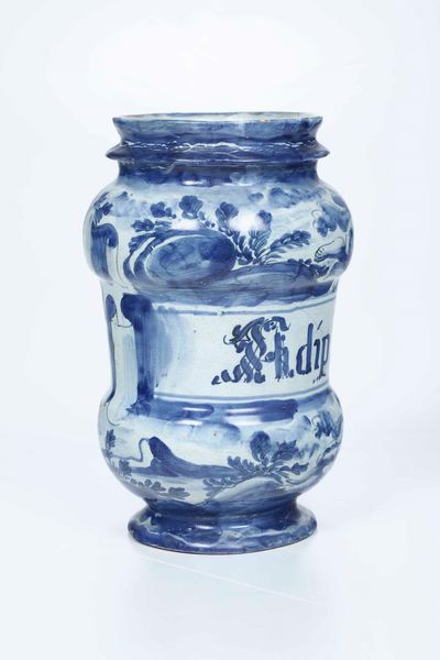 Albarello<BR>Savona, Manifattura Chiodo, inizio del XVIII secolo<BR>  - Asta Maioliche e Porcellane - Associazione Nazionale - Case d'Asta italiane