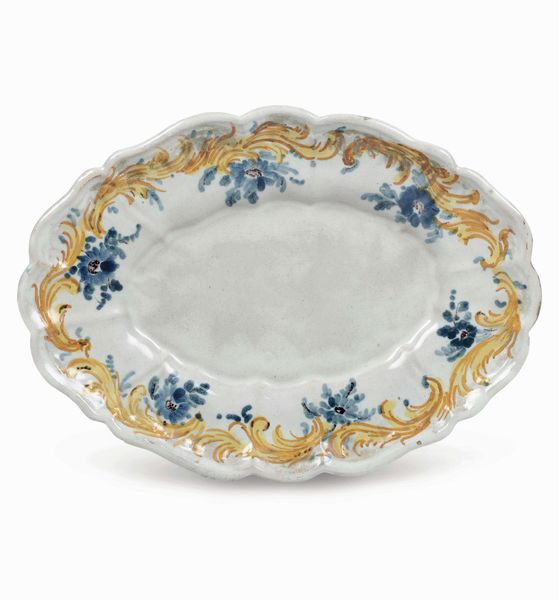Piccolo piatto ovale<BR>Savona, Probabilmente Manifattura di Giacomo Boselli, 1780 circa<BR>  - Asta Maioliche e Porcellane - Associazione Nazionale - Case d'Asta italiane