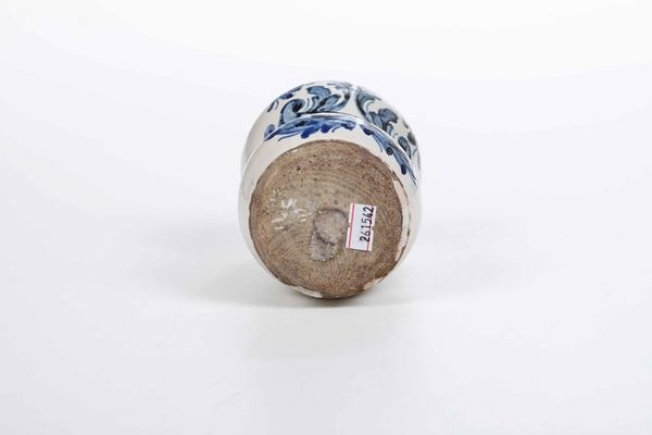 Albarello<BR>Castelli, inizio del XVIII secolo<BR>  - Asta Maioliche e Porcellane - Associazione Nazionale - Case d'Asta italiane