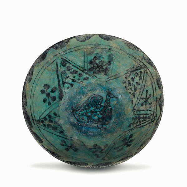 Coppa<BR>Persia (Iran), XII-XIII secolo<BR>  - Asta Maioliche e Porcellane - Associazione Nazionale - Case d'Asta italiane