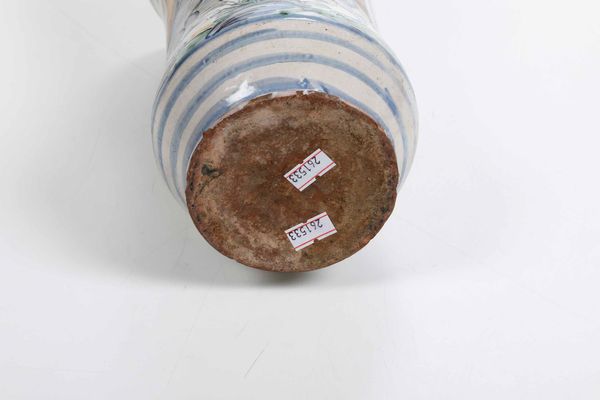 Albarello<BR>Campania (area napoletana), probabilmente Cerreto Sannita, XVIII secolo  - Asta Maioliche e Porcellane - Associazione Nazionale - Case d'Asta italiane