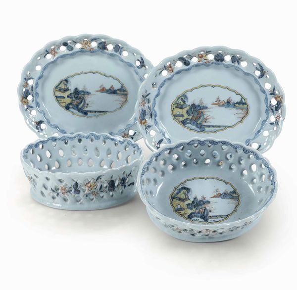 Coppia di cestini con sottopiatto<BR>Nove, Manifattura Antonibon, met del XVIII secolo<BR>  - Asta Maioliche e Porcellane - Associazione Nazionale - Case d'Asta italiane