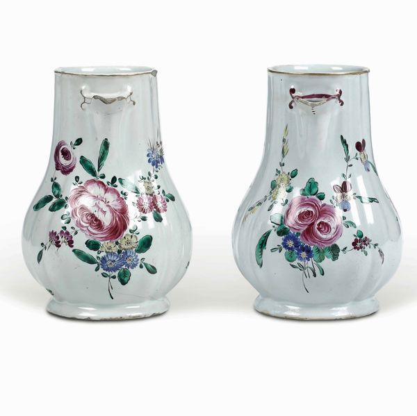 Due caffettiere<BR>Lodi, Manifattura Antonio Ferretti, ultimo ventennio del XVIII secolo<BR>  - Asta Maioliche e Porcellane - Associazione Nazionale - Case d'Asta italiane