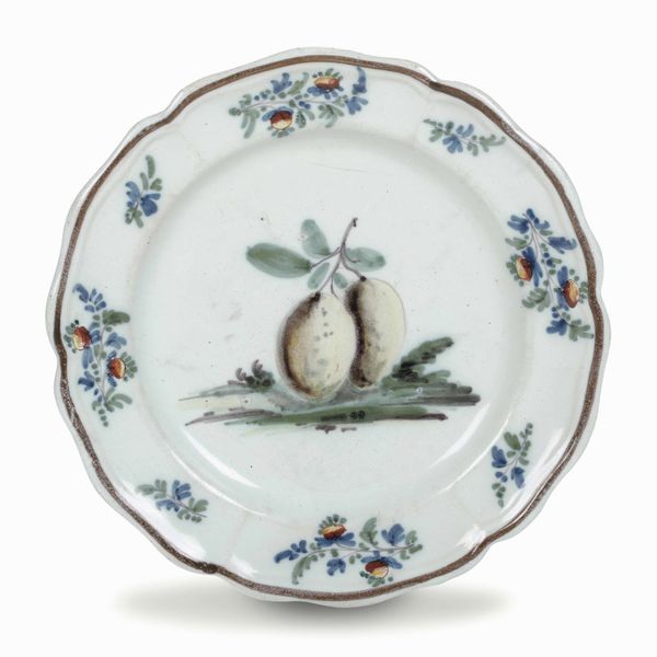 Raro piatto siglato S.G.A.<BR>Lodi, seconda met del XVIII secolo<BR>  - Asta Maioliche e Porcellane - Associazione Nazionale - Case d'Asta italiane