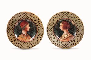 Coppia di piatti da parata<BR>Gualdo Tadino, Manifattura Rubboli, 1920-1926 circa  - Asta Maioliche e Porcellane - Associazione Nazionale - Case d'Asta italiane