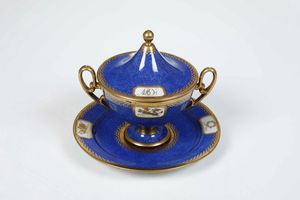 Tazza da puerpera<BR>Nove, Manifattura Antonibon, Gestione Baroni, inizi del XIX secolo<BR>  - Asta Maioliche e Porcellane - Associazione Nazionale - Case d'Asta italiane