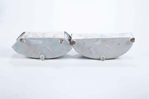 Due fioriere<BR>Spagna, Manifattura di Alcora, verso la met del XVIII secolo<BR>  - Asta Maioliche e Porcellane - Associazione Nazionale - Case d'Asta italiane