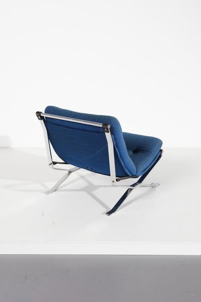 MIM ROMA : Poltrona Lotus  - Asta Asta 364 | DESIGN E ARTI DECORATIVE DEL NOVECENTO - DESIGN (Online) Online - Associazione Nazionale - Case d'Asta italiane