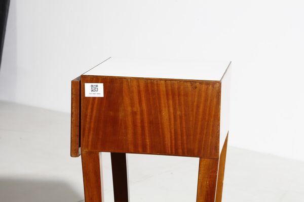 PONTI GIO (1891 - 1979) : attribuito. Consolle per Uffici Vetrocock, Marghera  - Asta Asta 364 | DESIGN E ARTI DECORATIVE DEL NOVECENTO - DESIGN (Online) Online - Associazione Nazionale - Case d'Asta italiane