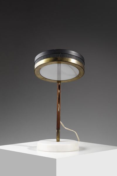STILNOVO : Lampada da tavolo  - Asta Asta 364 | DESIGN E ARTI DECORATIVE DEL NOVECENTO - DESIGN (Online) Online - Associazione Nazionale - Case d'Asta italiane