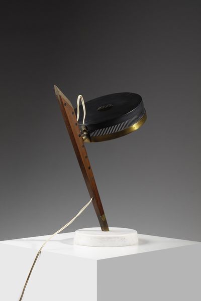 STILNOVO : Lampada da tavolo  - Asta Asta 364 | DESIGN E ARTI DECORATIVE DEL NOVECENTO - DESIGN (Online) Online - Associazione Nazionale - Case d'Asta italiane