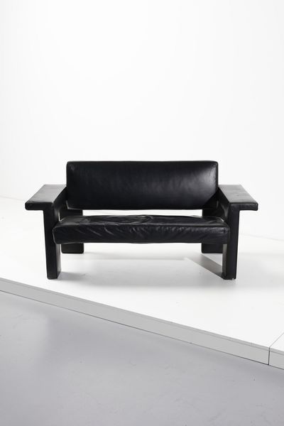 SCARPA AFRA (1937 -2011) & TOBIA (n. 1935) : attribuito. Divano  - Asta Asta 364 | DESIGN E ARTI DECORATIVE DEL NOVECENTO - DESIGN (Online) Online - Associazione Nazionale - Case d'Asta italiane