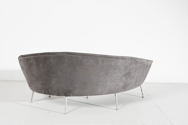 MUNARI FEDERICO : Divano e poltrona  - Asta Asta 364 | DESIGN E ARTI DECORATIVE DEL NOVECENTO - DESIGN (Online) Online - Associazione Nazionale - Case d'Asta italiane