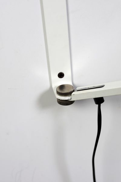 RIZZATTO PAOLO (n. 1941) : Lampada da parete 265 per Arteluce  - Asta Asta 364 | DESIGN E ARTI DECORATIVE DEL NOVECENTO - DESIGN (Online) Online - Associazione Nazionale - Case d'Asta italiane