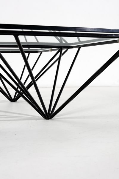 PIVA PAOLO (1950 - 2017) : Tavolino Alanda per B&B  - Asta Asta 364 | DESIGN E ARTI DECORATIVE DEL NOVECENTO - DESIGN (Online) Online - Associazione Nazionale - Case d'Asta italiane