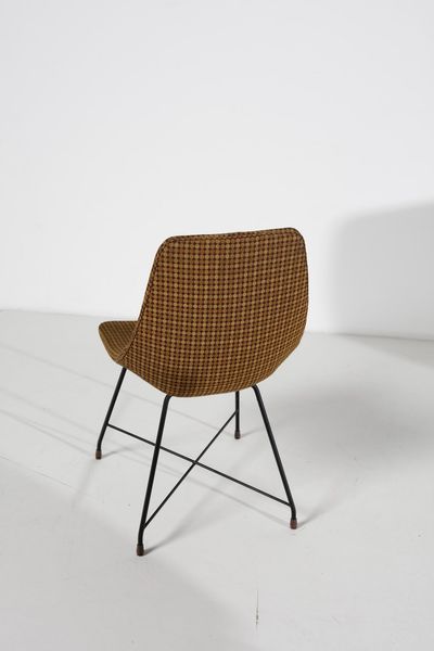 BOZZI AUGUSTO (1924 - 1982) : Quattro sedie Athena per F.lli Saporiti  - Asta Asta 364 | DESIGN E ARTI DECORATIVE DEL NOVECENTO - DESIGN (Online) Online - Associazione Nazionale - Case d'Asta italiane