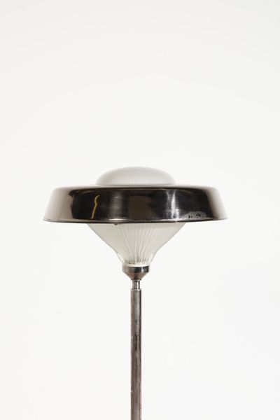 GRUPPO BBPR (n. 1932) : Lampada da terra RO per Artemide  - Asta Asta 364 | DESIGN E ARTI DECORATIVE DEL NOVECENTO - DESIGN (Online) Online - Associazione Nazionale - Case d'Asta italiane