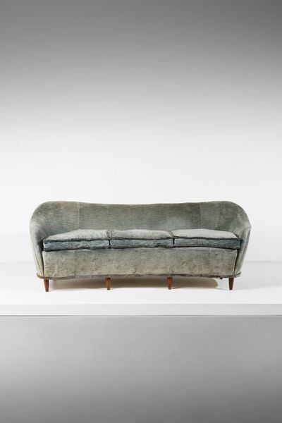 PONTI GIO (1891 - 1979) : Divano per Casa & Giardino  - Asta Asta 364 | DESIGN E ARTI DECORATIVE DEL NOVECENTO - DESIGN (Online) Online - Associazione Nazionale - Case d'Asta italiane