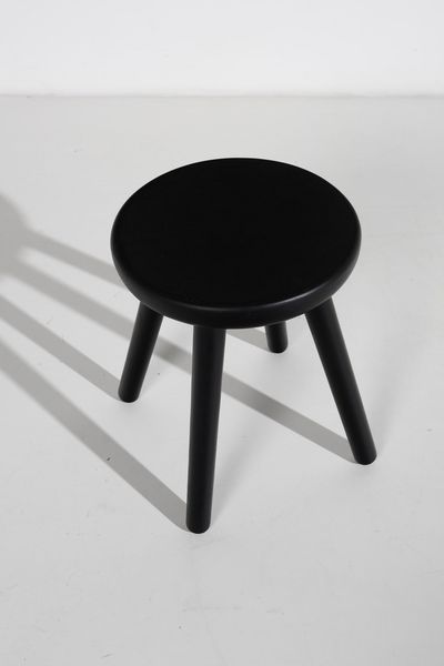 PERRIAND CHARLOTTE  (1903 - 1999) : nello stile di. Coppia di sgabelli  - Asta Asta 364 | DESIGN E ARTI DECORATIVE DEL NOVECENTO - DESIGN (Online) Online - Associazione Nazionale - Case d'Asta italiane