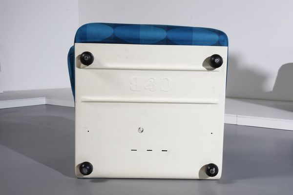 BELLINI MARIO (n. 1935) : Cinque sedute Amanta per C&B Italia  - Asta Asta 364 | DESIGN E ARTI DECORATIVE DEL NOVECENTO - DESIGN (Online) Online - Associazione Nazionale - Case d'Asta italiane