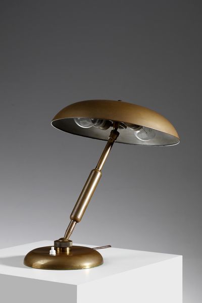 MANIFATTURA ITALIANA : Lampada da tavolo  - Asta Asta 364 | DESIGN E ARTI DECORATIVE DEL NOVECENTO - DESIGN (Online) Online - Associazione Nazionale - Case d'Asta italiane