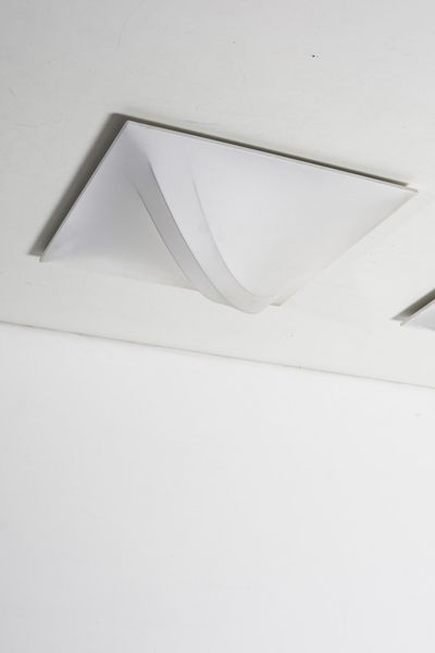 TAKAHAMA KAZUHIDE (n. 1930) : Coppia di lampade a plafoniera Saori per Sirrah  - Asta Asta 364 | DESIGN E ARTI DECORATIVE DEL NOVECENTO - DESIGN (Online) Online - Associazione Nazionale - Case d'Asta italiane