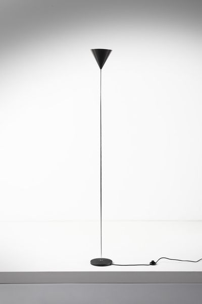 CACCIA DOMINIONI LUIGI (n. 1913) : Lampada da terra Imbuto per Azucena  - Asta Asta 364 | DESIGN E ARTI DECORATIVE DEL NOVECENTO - DESIGN (Online) Online - Associazione Nazionale - Case d'Asta italiane