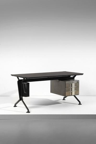 GRUPPO BBPR (n. 1932) : Scrivania Arco per Olivetti Synthesis  - Asta Asta 364 | DESIGN E ARTI DECORATIVE DEL NOVECENTO - DESIGN (Online) Online - Associazione Nazionale - Case d'Asta italiane