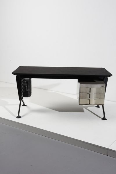 GRUPPO BBPR (n. 1932) : Scrivania Arco per Olivetti Synthesis  - Asta Asta 364 | DESIGN E ARTI DECORATIVE DEL NOVECENTO - DESIGN (Online) Online - Associazione Nazionale - Case d'Asta italiane