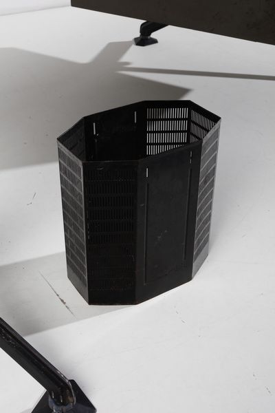 GRUPPO BBPR (n. 1932) : Scrivania Arco per Olivetti Synthesis  - Asta Asta 364 | DESIGN E ARTI DECORATIVE DEL NOVECENTO - DESIGN (Online) Online - Associazione Nazionale - Case d'Asta italiane