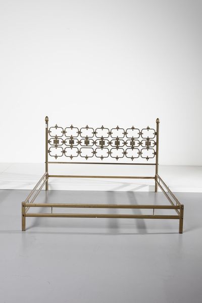 OSVALDO BORSANI e ARNALDO POMODORO : Letto  - Asta Asta 364 | DESIGN E ARTI DECORATIVE DEL NOVECENTO - DESIGN (Online) Online - Associazione Nazionale - Case d'Asta italiane