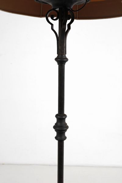 MANIFATTURA ITALIANA : Lampada da terra  - Asta Asta 364 | DESIGN E ARTI DECORATIVE DEL NOVECENTO - DESIGN (Online) Online - Associazione Nazionale - Case d'Asta italiane