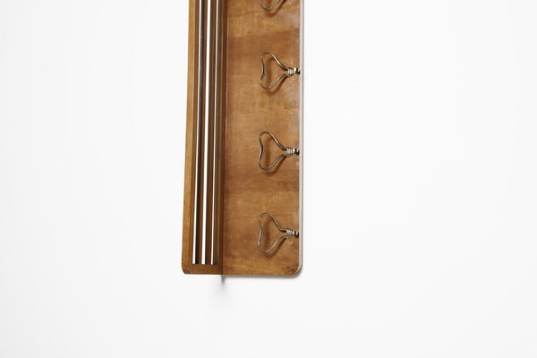 PARISI ICO (1916 - 1996) : attribuito. Appendiabiti con mensola da muro  - Asta Asta 364 | DESIGN E ARTI DECORATIVE DEL NOVECENTO - DESIGN (Online) Online - Associazione Nazionale - Case d'Asta italiane