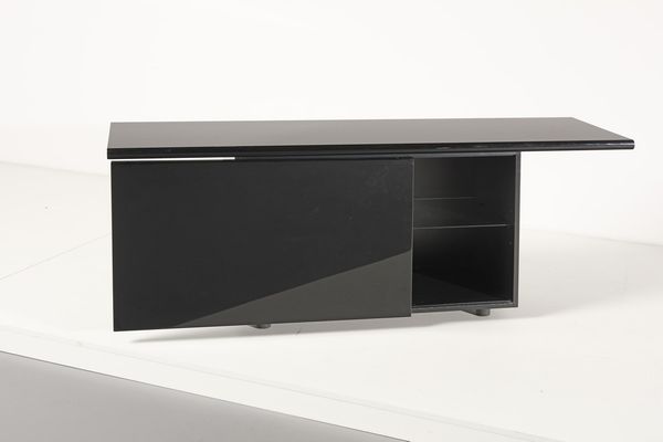 GIOTTO STOPPINO & LUDOVICO ACERBIS : Credenza Sheraton per Acerbis International.  - Asta Asta 364 | DESIGN E ARTI DECORATIVE DEL NOVECENTO - DESIGN (Online) Online - Associazione Nazionale - Case d'Asta italiane