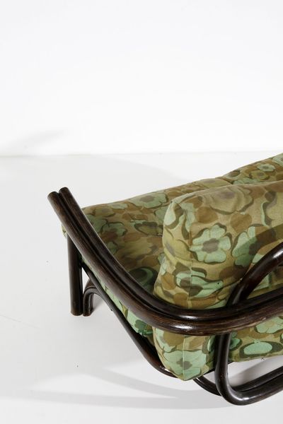 LORENZO FORGES DAVANZATI (n. 1929) : Divano 883 per Bonacina 1889  - Asta Asta 364 | DESIGN E ARTI DECORATIVE DEL NOVECENTO - DESIGN (Online) Online - Associazione Nazionale - Case d'Asta italiane