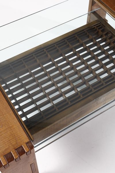 RIVADOSSI GIUSEPPE (n. 1935) : Tavolino da salotto per Officine Rivadossi  - Asta Asta 364 | DESIGN E ARTI DECORATIVE DEL NOVECENTO - DESIGN (Online) Online - Associazione Nazionale - Case d'Asta italiane
