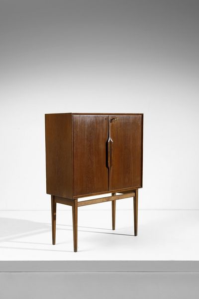 KJERSGAARD AKSEL : attribuito. Mobile bar  - Asta Asta 364 | DESIGN E ARTI DECORATIVE DEL NOVECENTO - DESIGN (Online) Online - Associazione Nazionale - Case d'Asta italiane