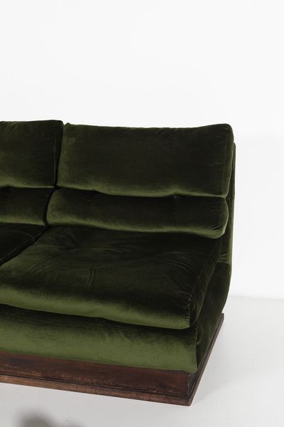 FRIGERIO LUCIANO (1928 - 1999) : Coppia di poltrone e divano  - Asta Asta 364 | DESIGN E ARTI DECORATIVE DEL NOVECENTO - DESIGN (Online) Online - Associazione Nazionale - Case d'Asta italiane