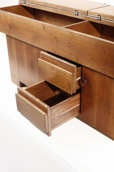 MICHELUCCI GIOVANNI (1891 - 1990) : Credenza Torbecchia per Poltronova  - Asta Asta 364 | DESIGN E ARTI DECORATIVE DEL NOVECENTO - DESIGN (Online) Online - Associazione Nazionale - Case d'Asta italiane