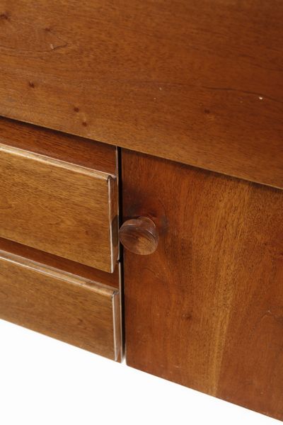 MICHELUCCI GIOVANNI (1891 - 1990) : Credenza Torbecchia per Poltronova  - Asta Asta 364 | DESIGN E ARTI DECORATIVE DEL NOVECENTO - DESIGN (Online) Online - Associazione Nazionale - Case d'Asta italiane