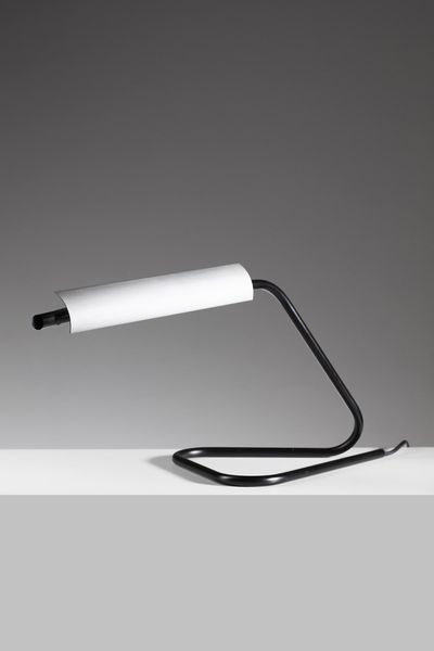 CASTIGLIONI ACHILLE (1918 -2002) & PIERGIACOMO (1913 - 1968) : Lampada da tavolo Tubino per Flos  - Asta Asta 364 | DESIGN E ARTI DECORATIVE DEL NOVECENTO - DESIGN (Online) Online - Associazione Nazionale - Case d'Asta italiane