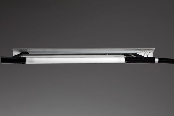 CASTIGLIONI ACHILLE (1918 -2002) & PIERGIACOMO (1913 - 1968) : Lampada da tavolo Tubino per Flos  - Asta Asta 364 | DESIGN E ARTI DECORATIVE DEL NOVECENTO - DESIGN (Online) Online - Associazione Nazionale - Case d'Asta italiane