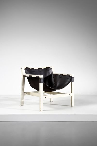 RODRIGUES SERGIO (n. 1927) : attribuito. Poltrona  - Asta Asta 364 | DESIGN E ARTI DECORATIVE DEL NOVECENTO - DESIGN (Online) Online - Associazione Nazionale - Case d'Asta italiane