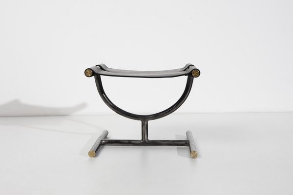 SCARPA AFRA (1937 -2011) & TOBIA (n. 1935) : Coppia di sgabelli  - Asta Asta 364 | DESIGN E ARTI DECORATIVE DEL NOVECENTO - DESIGN (Online) Online - Associazione Nazionale - Case d'Asta italiane