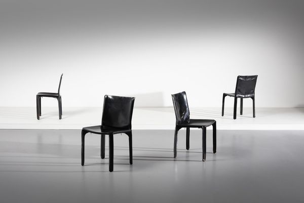BELLINI MARIO (n. 1935) : Quattro sedie CAB per Cassina  - Asta Asta 364 | DESIGN E ARTI DECORATIVE DEL NOVECENTO - DESIGN (Online) Online - Associazione Nazionale - Case d'Asta italiane